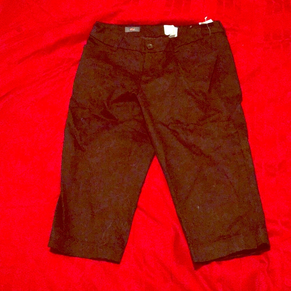 NWT Capri pants black ‘secretly Slender’ shorts flattens tummy cotton NEW sz 6P